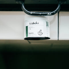 Isshiki Matcha Yabukita single cultivar premium matcha powder in package