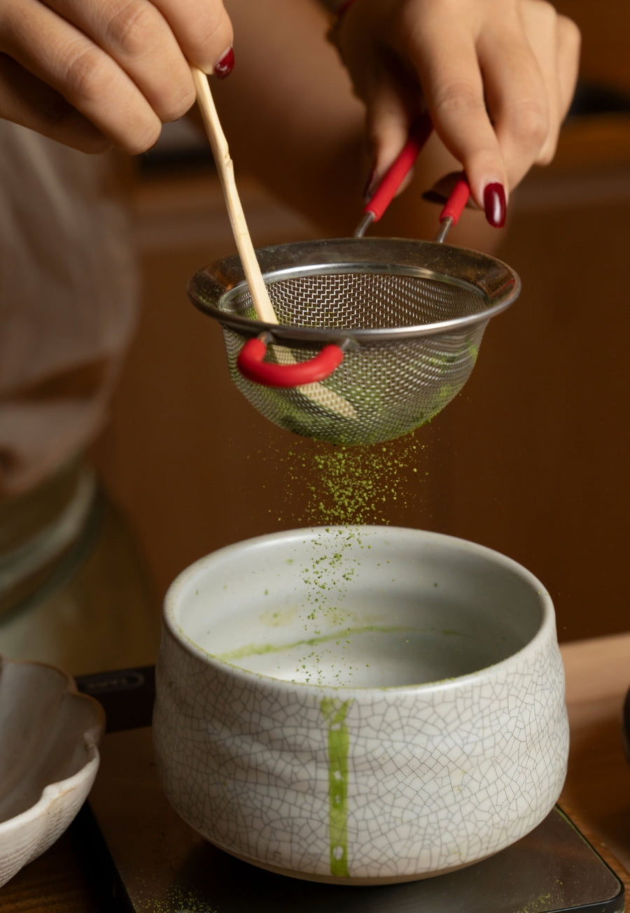Isshiki Matcha Samidori matcha single cultivar premium matcha powder in package container