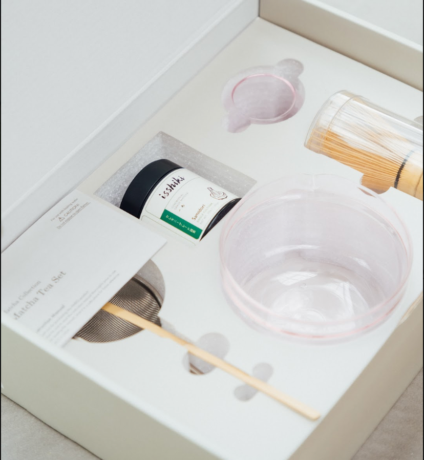 Isshiki Matcha x Hario Samidori tin matcha cup set in green packaging
