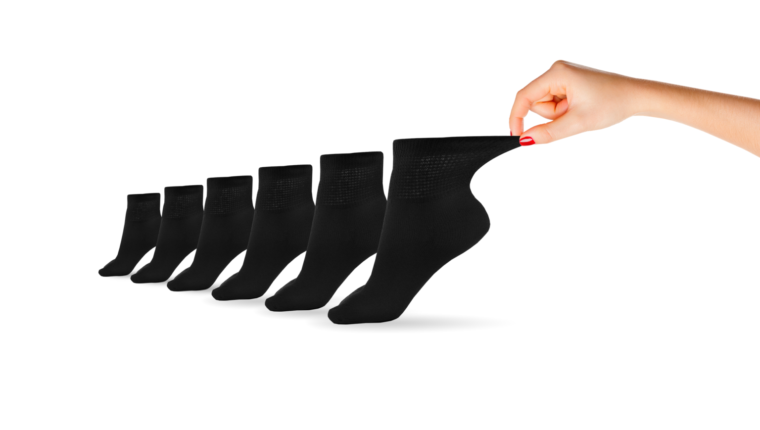 Black women's cotton diabetic ankle socks from DSC, 6 pairs, comfortable and breathable for sensitive feet.