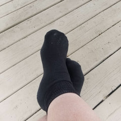 Six pairs of DSC women's cotton diabetic ankle socks in white, designed for medium shoe sizes 7-10, soft and comfortable for sensitive feet.