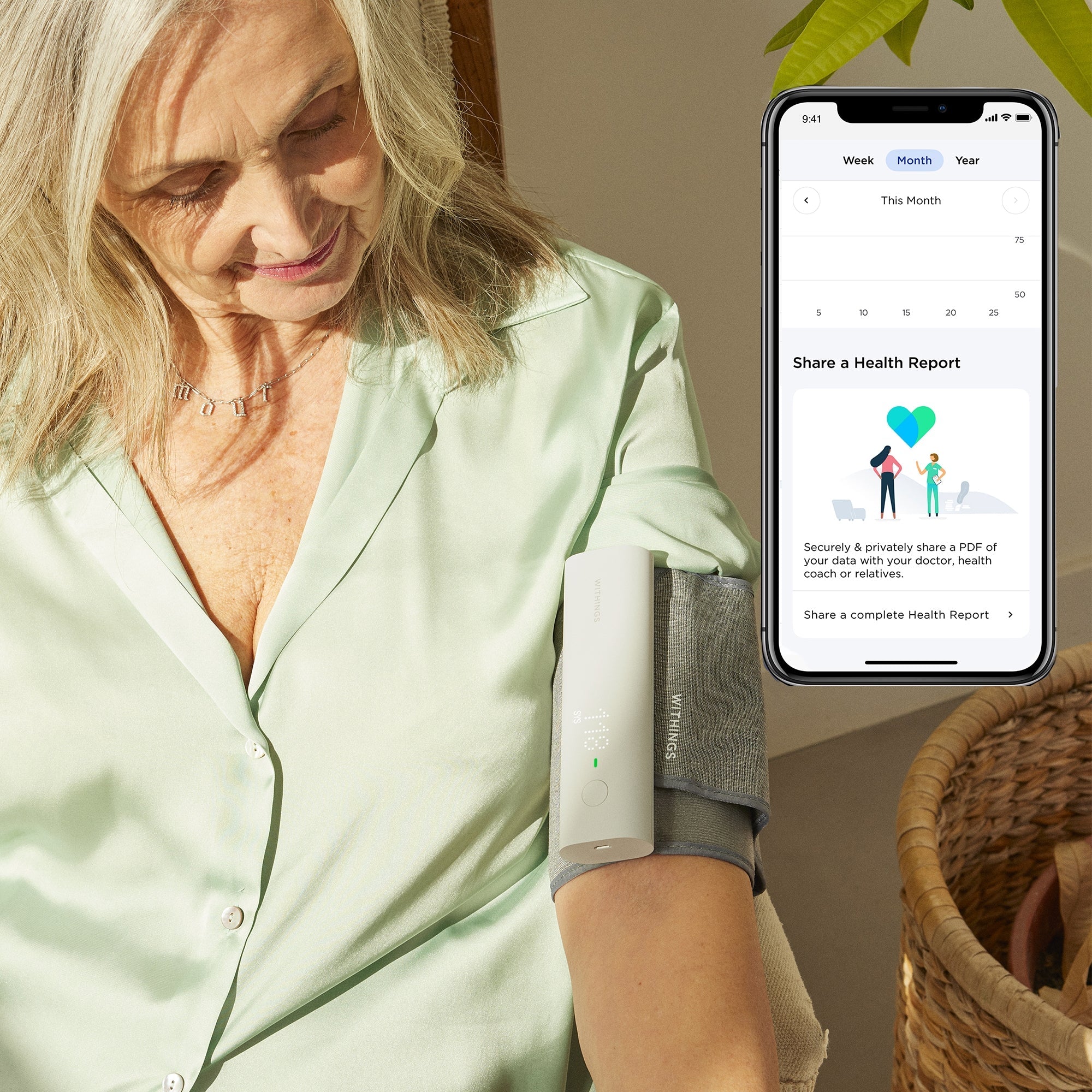 Meditsis Withings smart blood pressure monitor with wireless upper arm cuff for accurate blood pressure measurement.