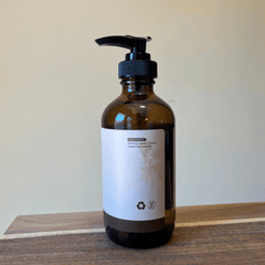 Organic hexane-free castor oil from Elemental Wellness Shop, cold-pressed therapeutic grade for hair, skin, lashes, and castor oil packs.