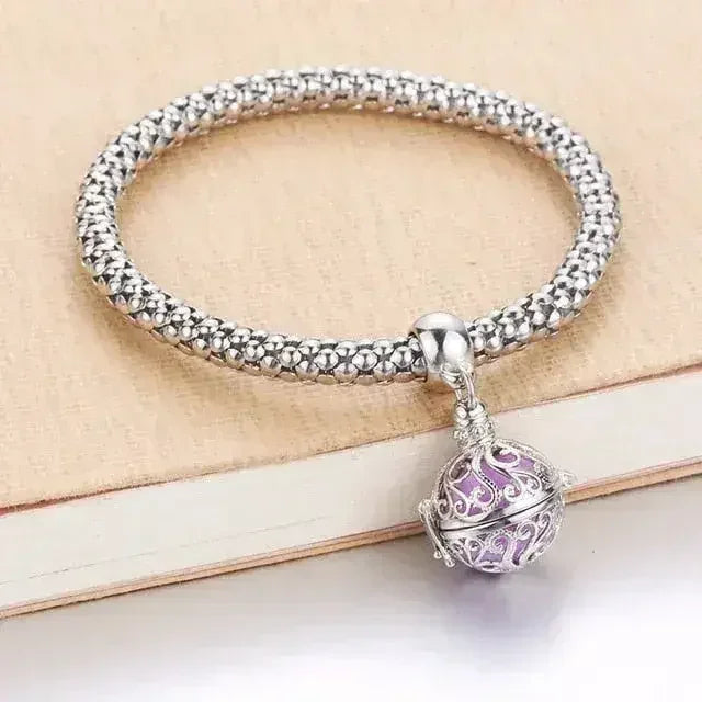 Femstylo locket aromatherapy bracelet with essential oil diffuser, stylish jewelry for relaxing scents and natural wellness.