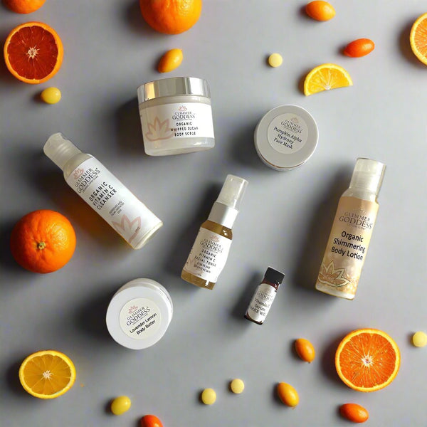 Glimmer Goddess Organic Skin Care Vitamin C Radiance Deluxe Sample Kit with gift pack and skincare sample set.
