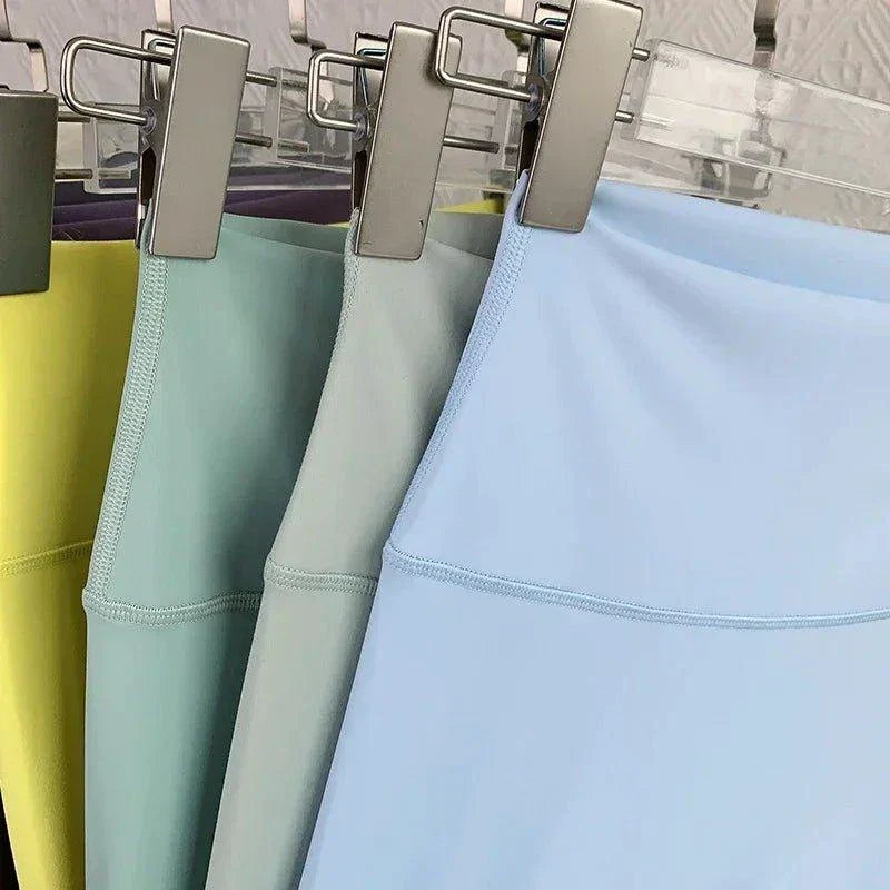 Mandotos summer high waist yoga leggings in breathable, quick-drying fabric, ideal for fitness, running, and cycling workouts.