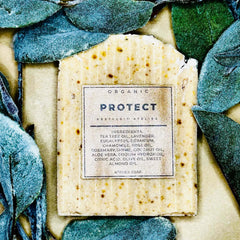 Restalgic Atelier Protect and Healing Rosacea Box with skincare products for rosacea relief and skin healing.