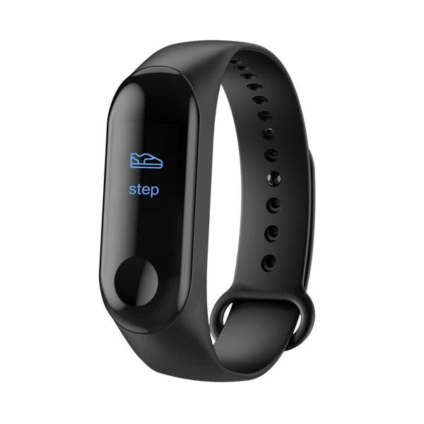 Stevvex Smart Kids Smartwatch for boys and girls, fitness activity tracker with sport modes, sleep tracking, waterproof design.