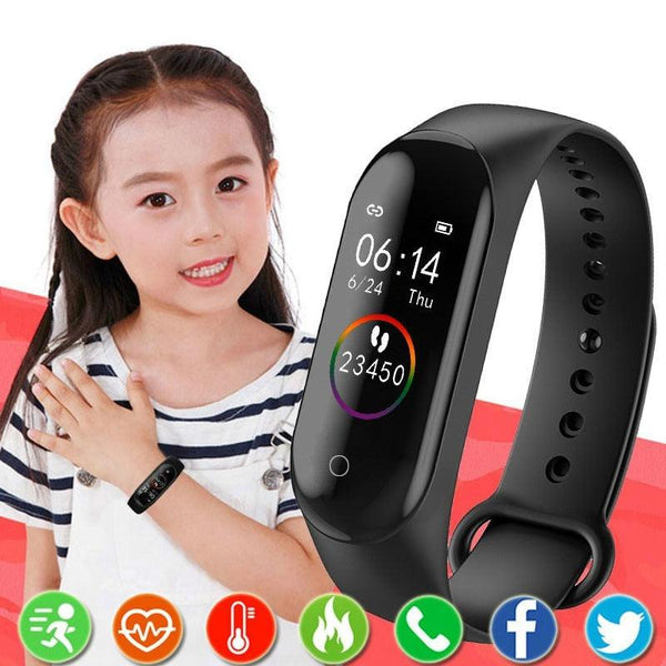 Stevvex Smart Kids smartwatch for boys and girls with fitness activity tracker, sport modes, sleep monitoring, and waterproof design.
